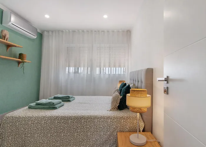 Stunning Modern In Oura *