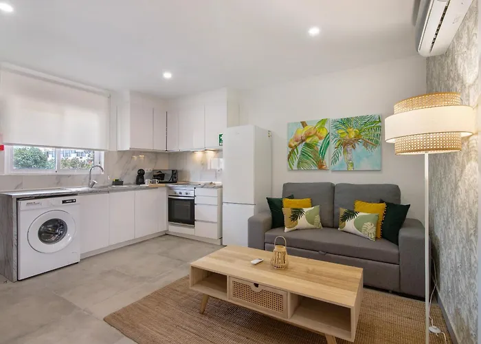 Stunning Modern In Oura Apartman Albufeira