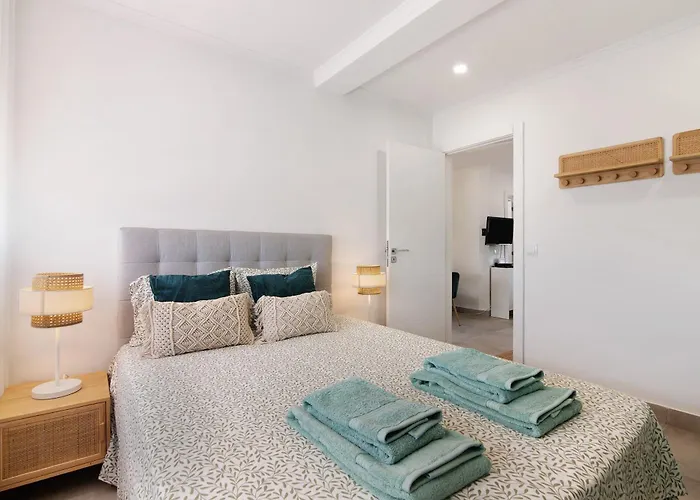 Stunning Modern In Oura * Albufeira