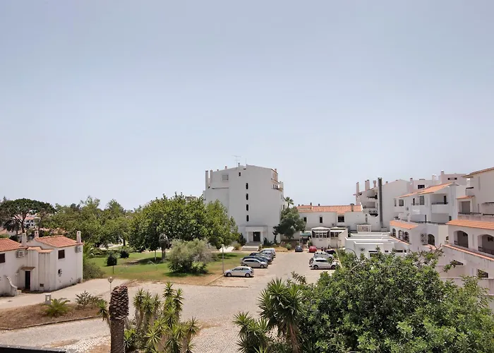 Stunning Modern In Oura