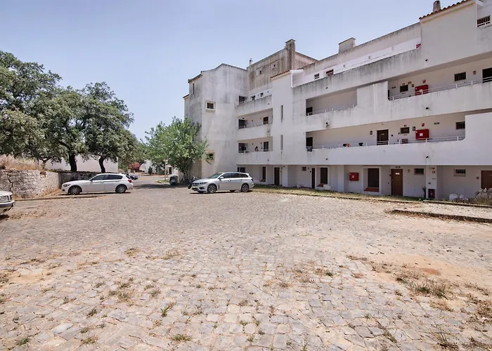 Stunning Modern In Oura *